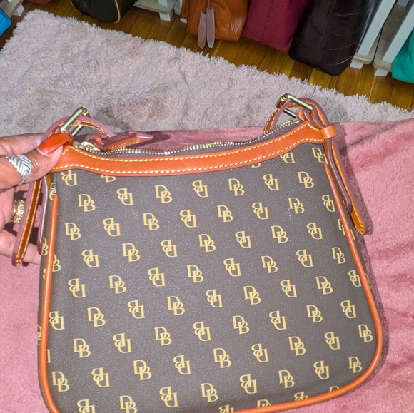 NWTs Dooney & Bourke Gretta Small Presley in Brown Tmorw 🤎 - Picture 3 of 5
